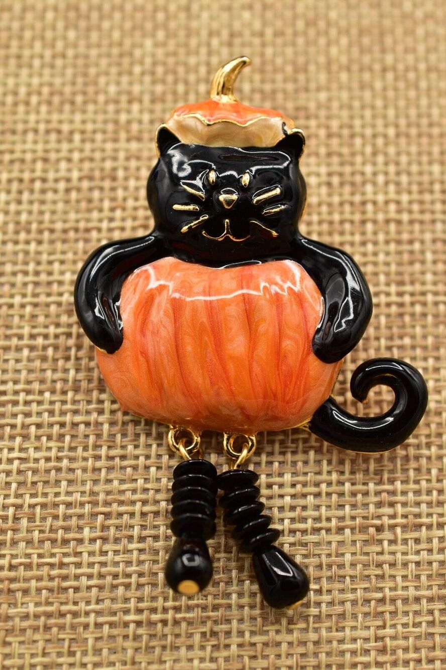 Vintage Black Cat Costume Pumpkin Pin Brooch Halloween Orange Enamel 1980s BinAL